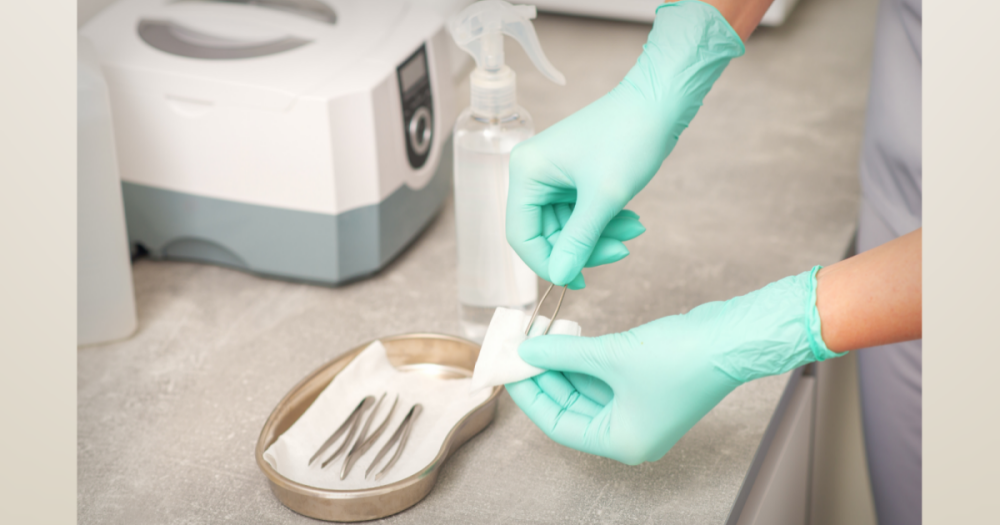 How to Disinfect Tweezers Safely