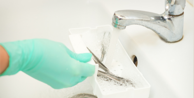 How to Clean Tweezers Without Alcohol