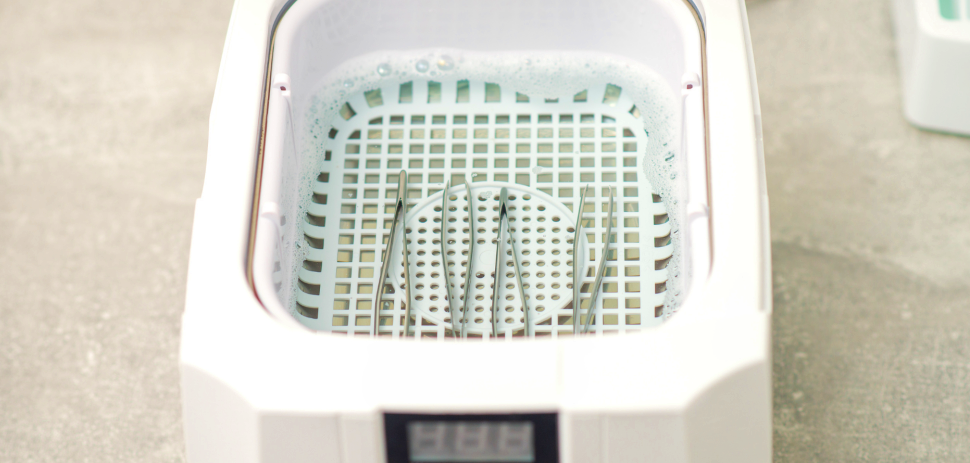 How to Sterilize Tweezers at Home